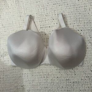 White full coverage Cacique bra